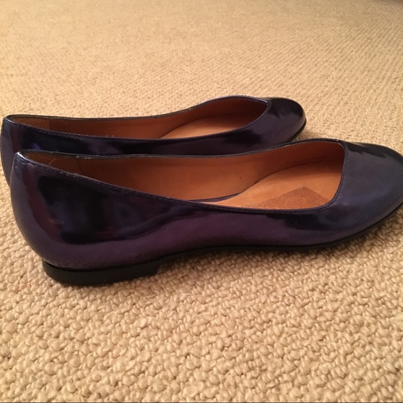 Metallic blue theory flats never worn - Picture 3 of 6